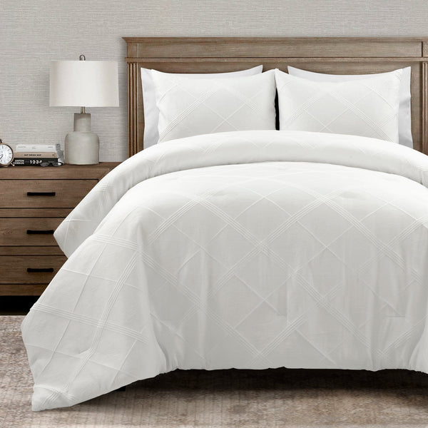 Lush Decor Diamond Geo Jacquard 3 Piece Comforter Set
