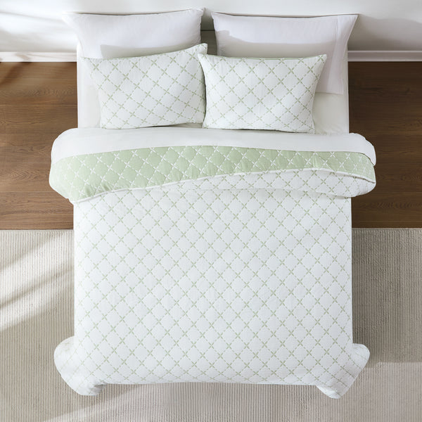 Lush Decor Diamond Leaf Jacquard Reversible Matelasse Coverlet Set