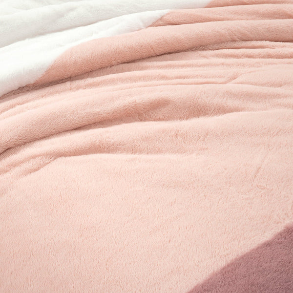 Lush Decor Farmhouse Color Block Ultra Soft Faux Fur Comforter Set