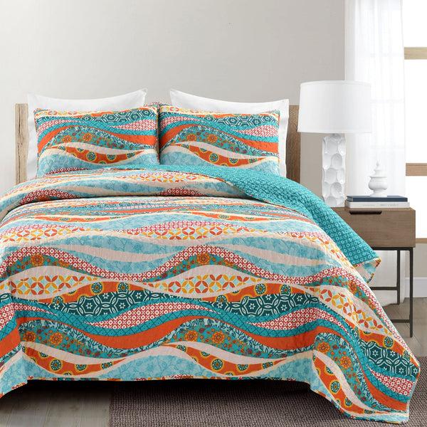 Lush Decor Hailey Watercolor Wave Reversible Cotton Quilt 3 Piece Set