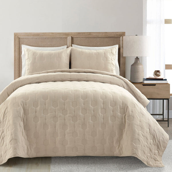 Lush Decor Hexagon Honeycomb Textured Cotton Quilt 3 Piece Set