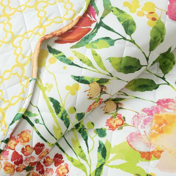 Lush Decor Leilani Watercolor Scallop Edged Floral 3 Piece Quilt Set