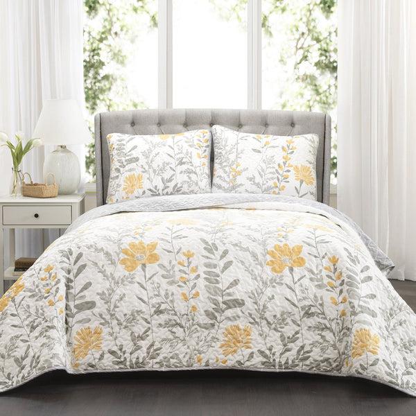 Lush Decor Aprile 3 Piece Quilt Set