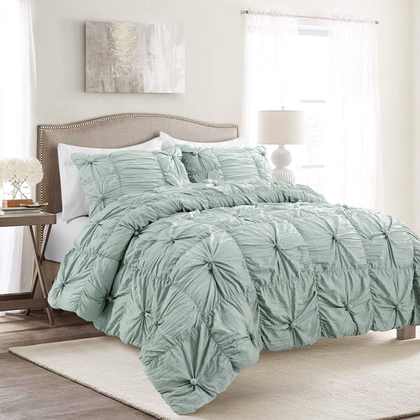 Lush Decor Bella 3 Piece Comforter Set