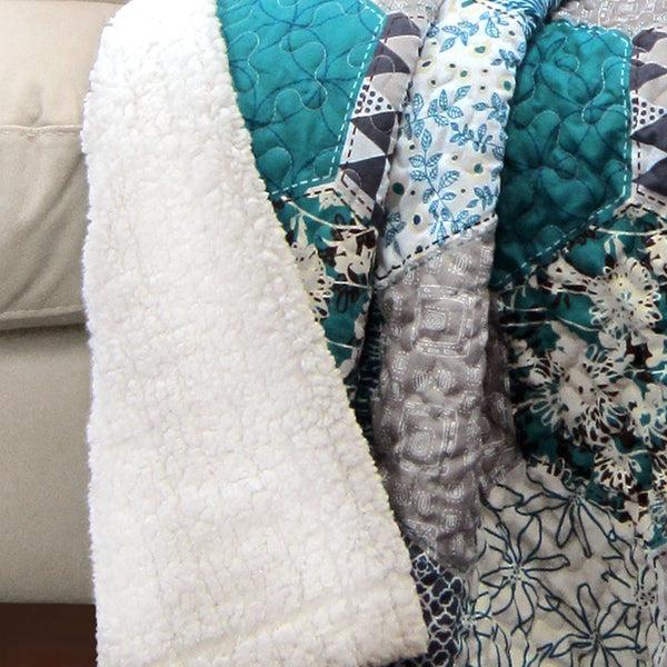 Lush Decor Briley Throw Sherpa