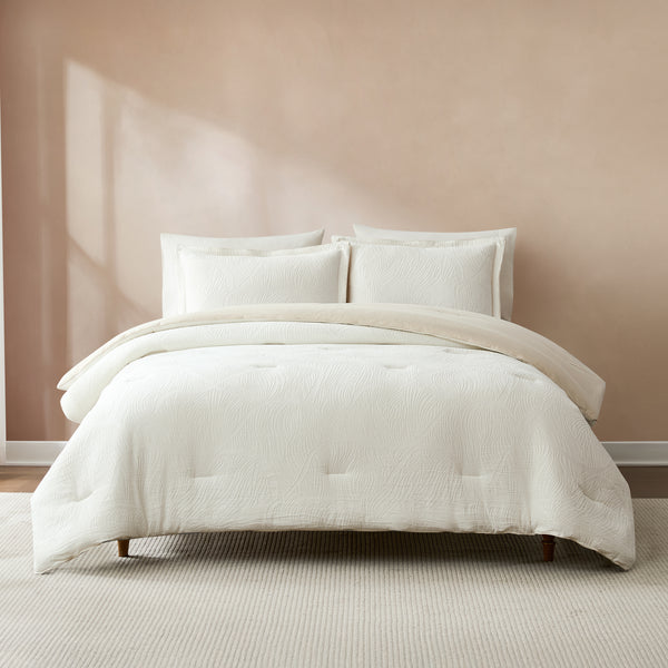 Lush Decor Capstone Whisper Comforter Set