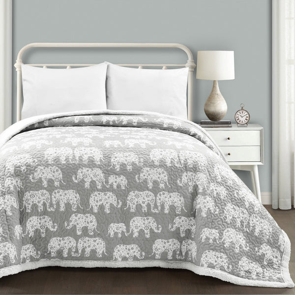 Lush Decor Elephant Parade Sherpa Blanket/Coverlet