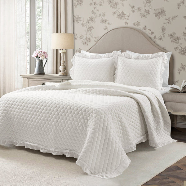 Lush Decor Ella Ruffle Lace 3 Piece Quilt Set