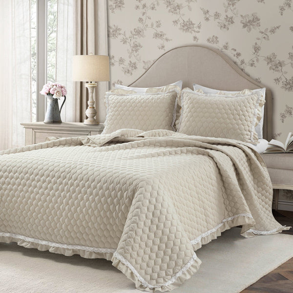 Lush Decor Ella Ruffle Lace 3 Piece Quilt Set
