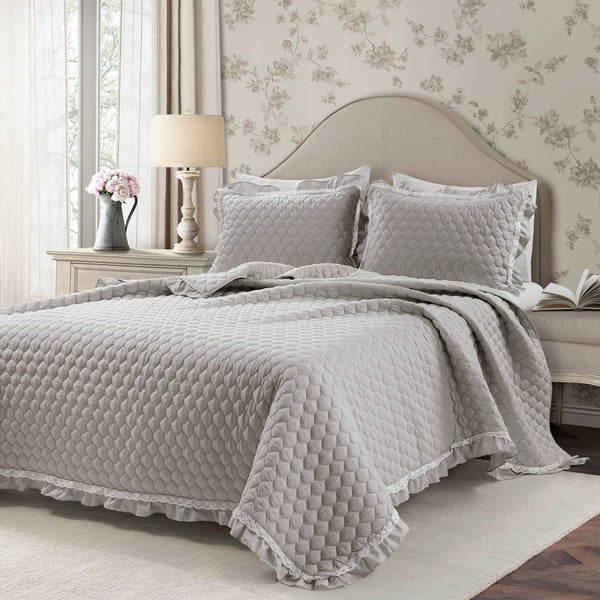 Lush Decor Ella Ruffle Lace 3 Piece Quilt Set