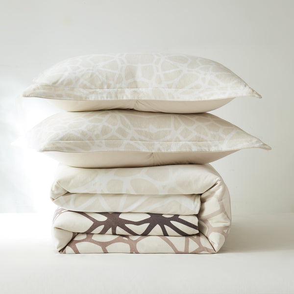 Lush Decor Ethereal Tangle Velvet Comforter Set