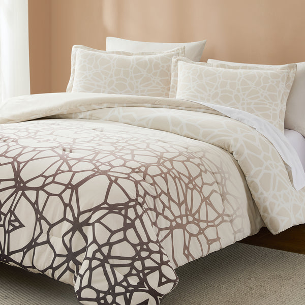 Lush Decor Ethereal Tangle Velvet Comforter Set