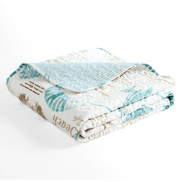 Lush Decor Harbor Life Throw