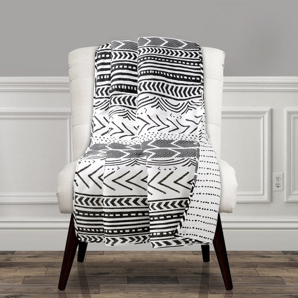 Lush Decor Hygge Geo Throw