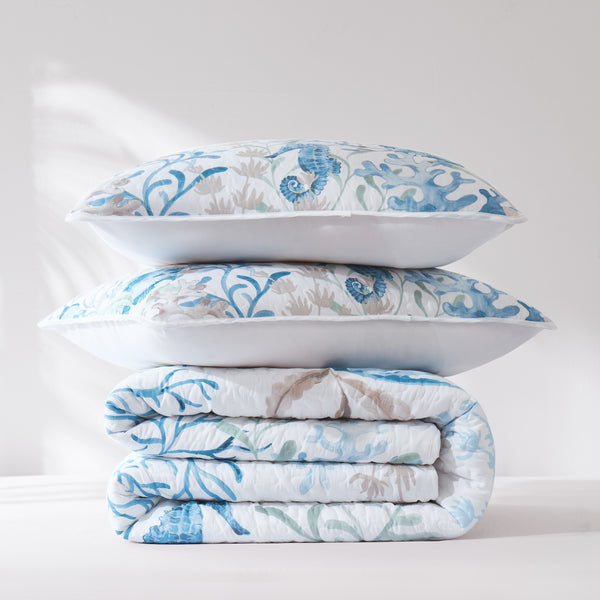 Lush Decor Oceana Watercolor Sea Life Quilt Set