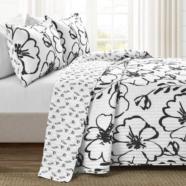 Lush Decor Scandinavian Floral Quilt 3 Piece Set