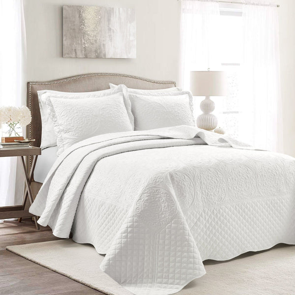 Lush Decor Medallion Scalloped Edge Oversized Bedspread Set