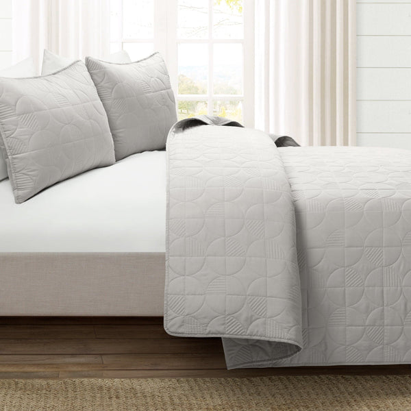 Lush Decor Mid Century Circle Cotton Quilt 3 Piece Set