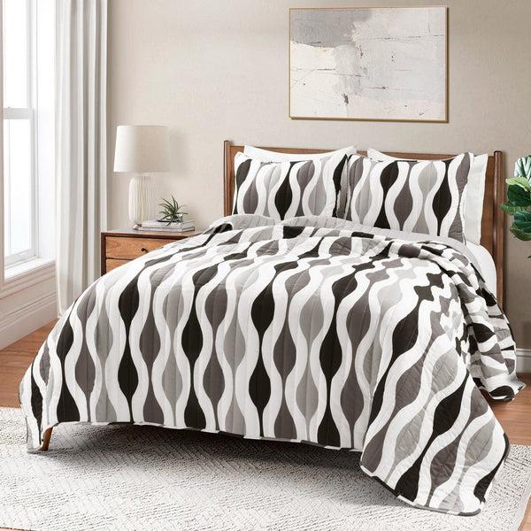 Lush Decor Mid Century Geo Reversible Quilt 3 Piece Set