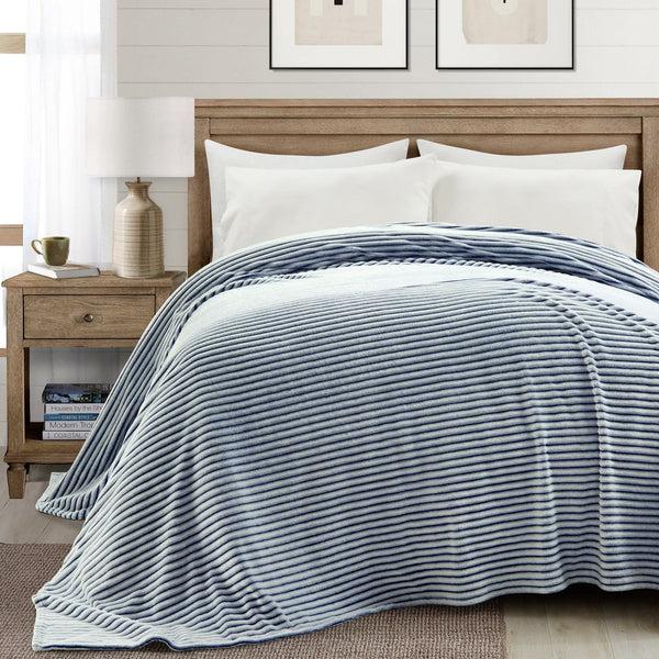 Lush Decor Super Cozy Ultra Soft Ribbed Faux Fur Oversized Blanket/Bedspread