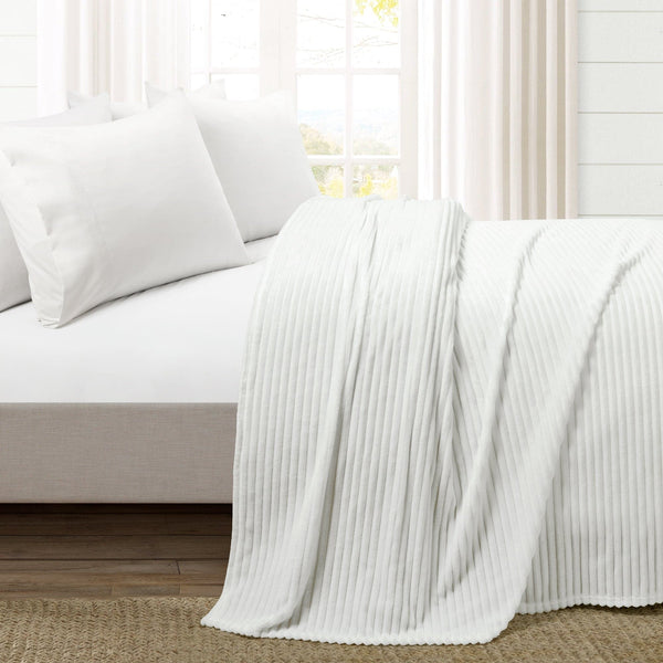 Lush Decor Super Cozy Ultra Soft Ribbed Faux Fur Oversized Blanket/Bedspread