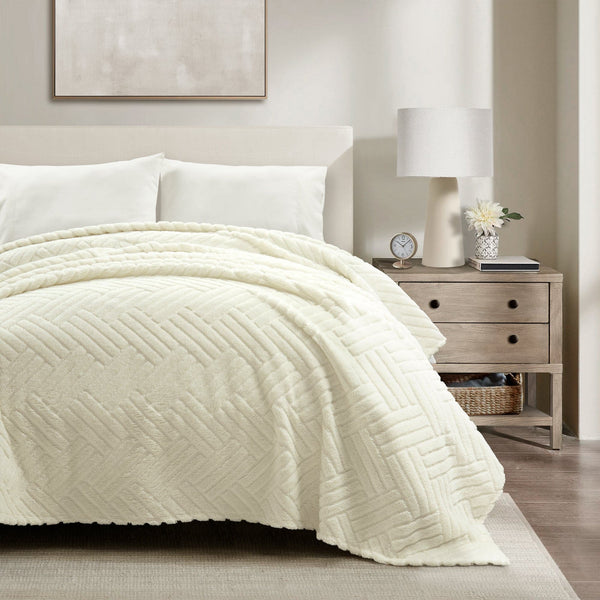 Lush Decor Super Cozy Ultra Soft Sherpa Jacquard Geo Blanket/Bedspread